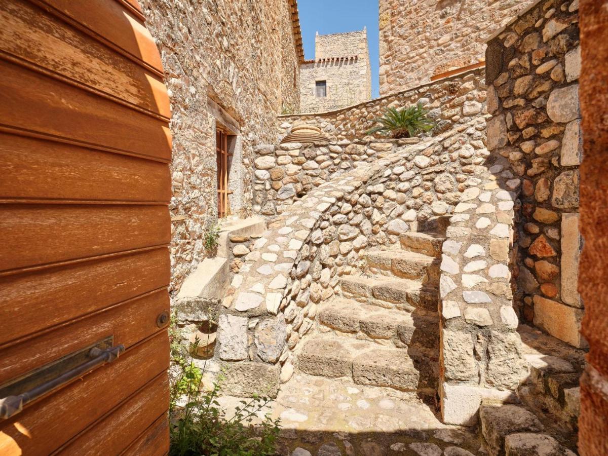 Petreas Castle Villa Kardamyli Exterior photo